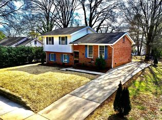 1540 Crawford Dr, Charlotte, NC 28216