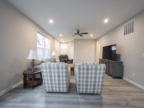 4th image of 2723 Old Rosebud Ln
