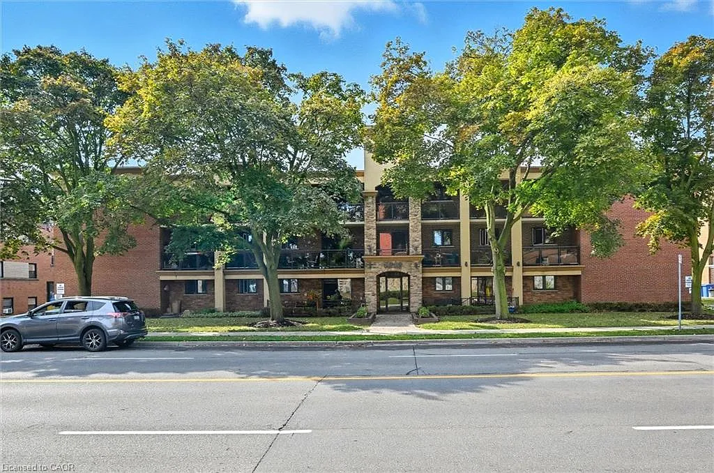 1212 Fennell Ave E #304 photo 1