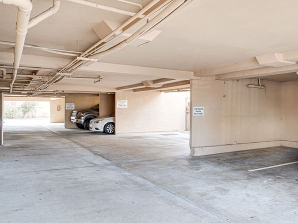 4416 47th St #5bb245eae