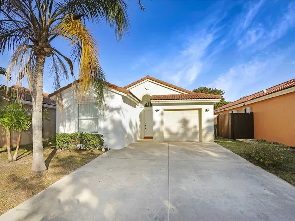 1877 SE 13th St, Homestead, FL 33035