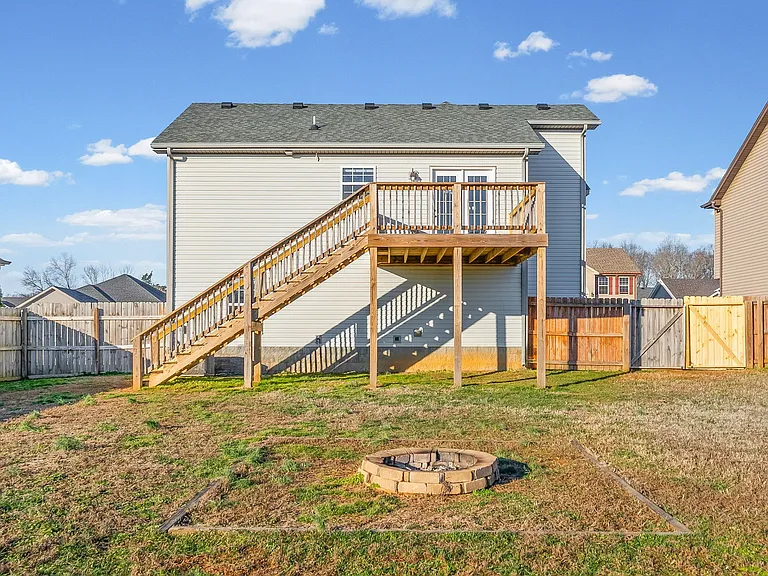 1304 Freedom Dr — Photo 29