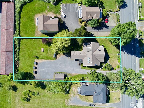 4th image of 460 Argyle Avenue