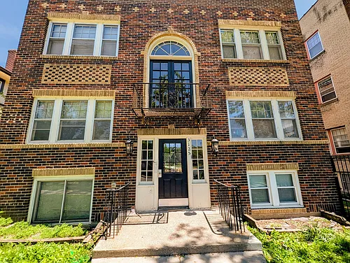 3125 Aldrich Ave S #4 Photo 1