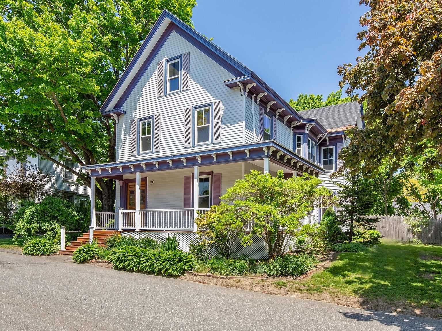 11 Beech Street, Rockland, ME 04841 Zillow