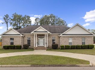 59 Oak Lake Dr, Enterprise, AL 36330