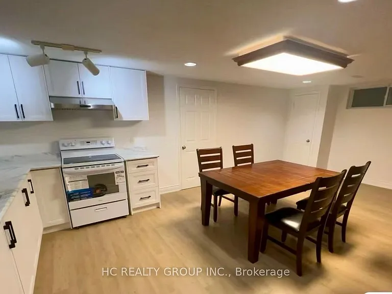 66 Senator Reesors Dr #BASEMENT — Photo 2