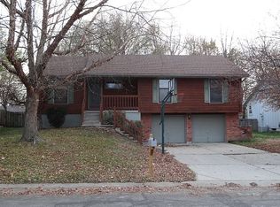 1100 SW Eastman St, Blue Springs, MO 64015