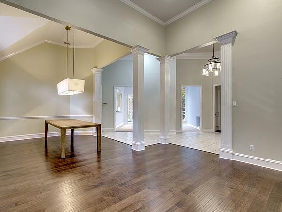 5th image of 17807 Cypress Falls Dr