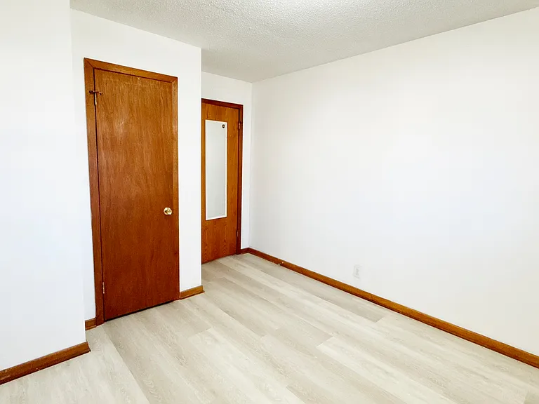 1613 S Gold St #1613 — Photo 9