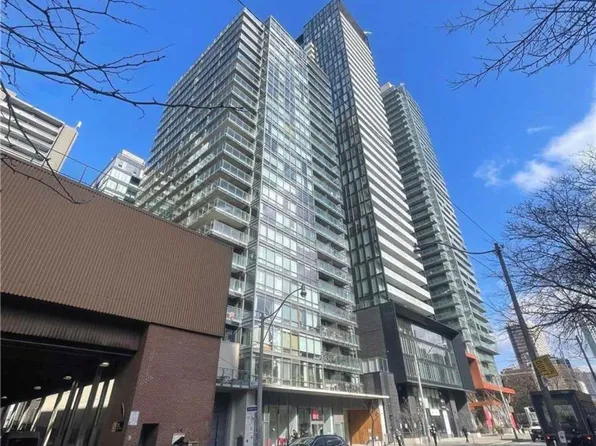 22 Wellesley St E #1402, Toronto, ON M4Y 1G3