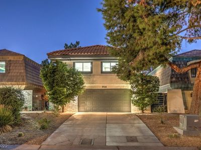 916 Vegas Valley Dr, Winchester, NV, 89109