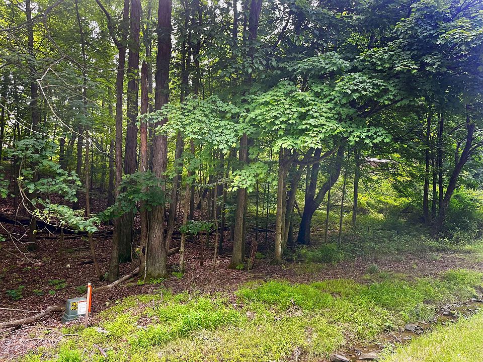 2nd image of 0 Valley Ridge Ct
