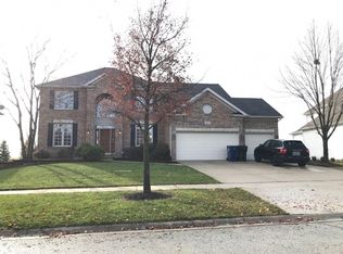 5667 Rosinweed Ln, Naperville, IL 60564