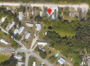 102 NE 18th St, Stuart, FL 34994