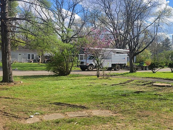 5th image of 2344 Mecca Rd