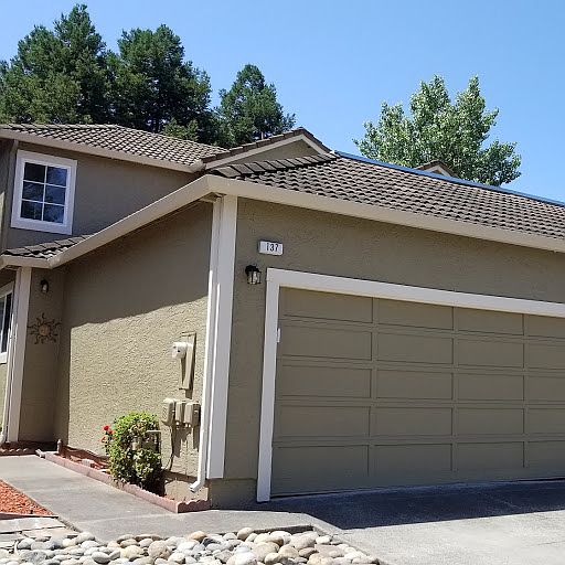 1st image of 137 Francis Cir