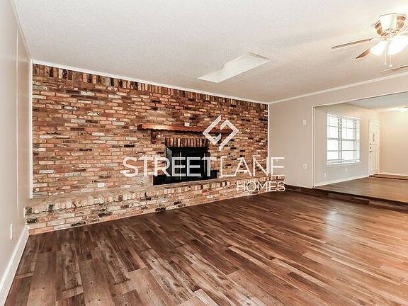 3rd image of 5129 Susan Lee Ln