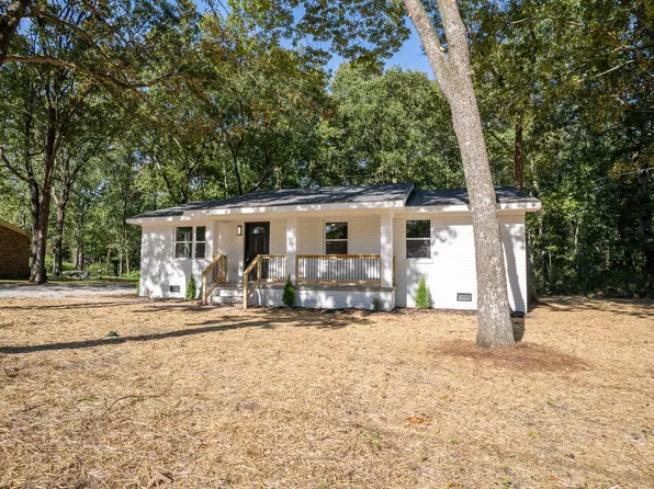 241 Greenwood Dr, Henagar, AL 35978