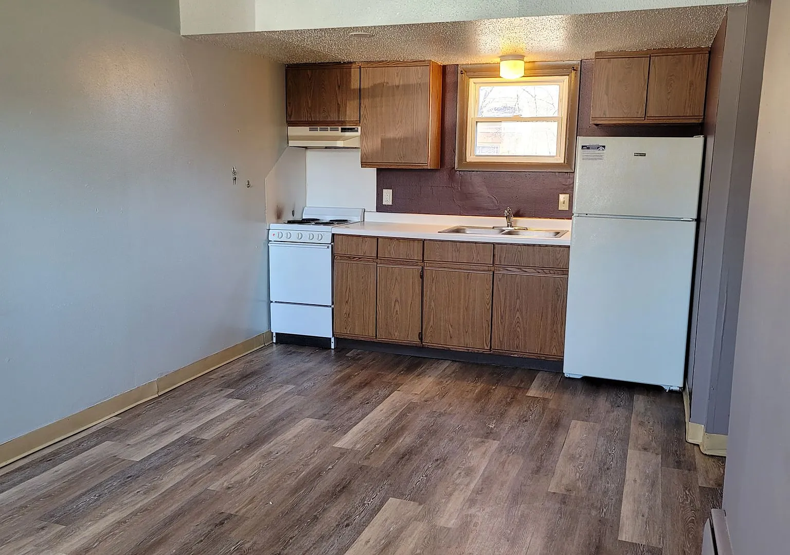505 N 6th St — Photo 1