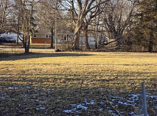 2005 W State St, Janesville, WI 53546