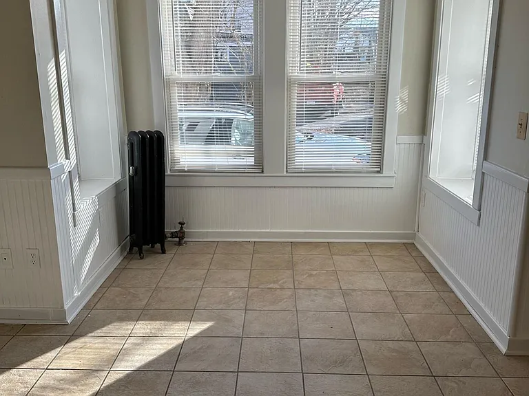 222 Clarendon St — Photo 4