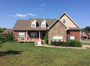 5110 Reagan Dr, Murfreesboro, TN 37129