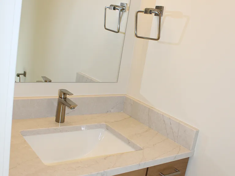 205 Two Rivers Rd #H — Photo 7