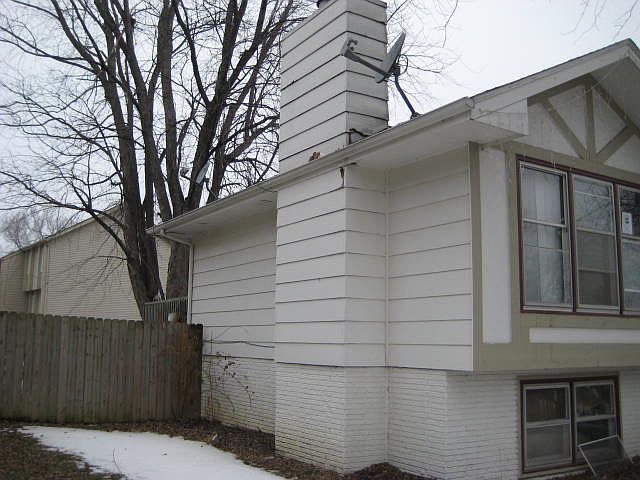 2nd image of 3406 SE 20th St
