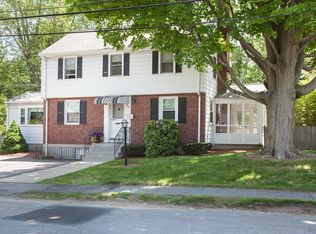 135 Longfellow Rd, Waltham, MA 02453
