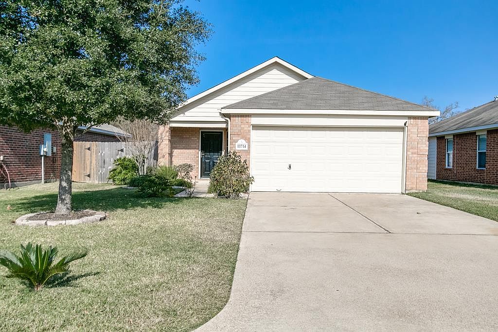 11714 Elizabeth Ct, Pinehurst, TX 77362 | Zillow