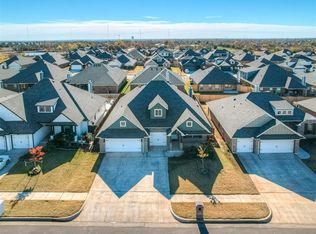 1624 NE 33rd Ter, Moore, OK 73160