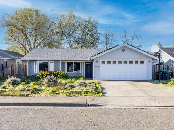 338 Joseph St, Central Pt, OR 97502