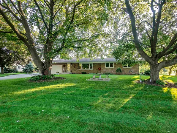 6513 Chestnut Dr, Windsor, WI 53598