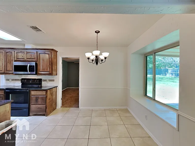 2015 Arborcrest Dr — Photo 6