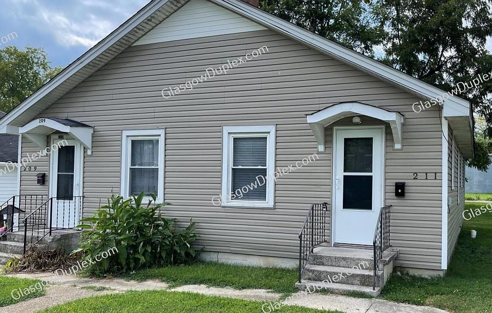 1st image of 211 N Lewis St