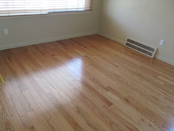 3rd image of 20620 Woodworth #1