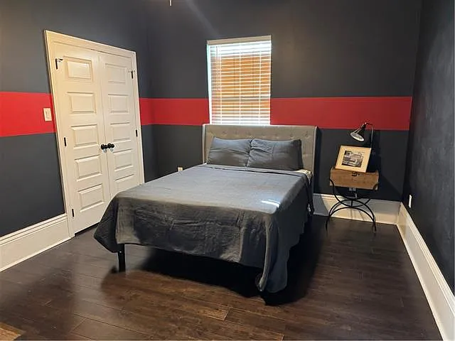 1907 Dumaine St — Photo 9