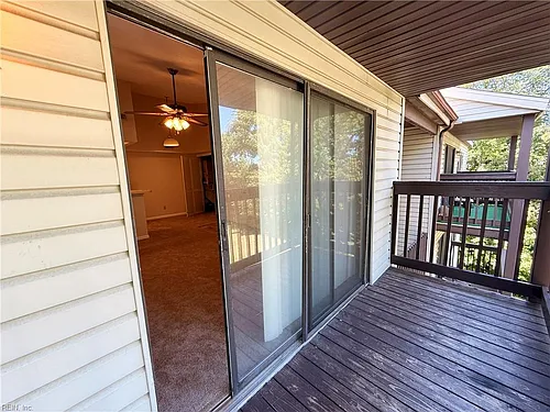 410 Wells Ct Photo 1