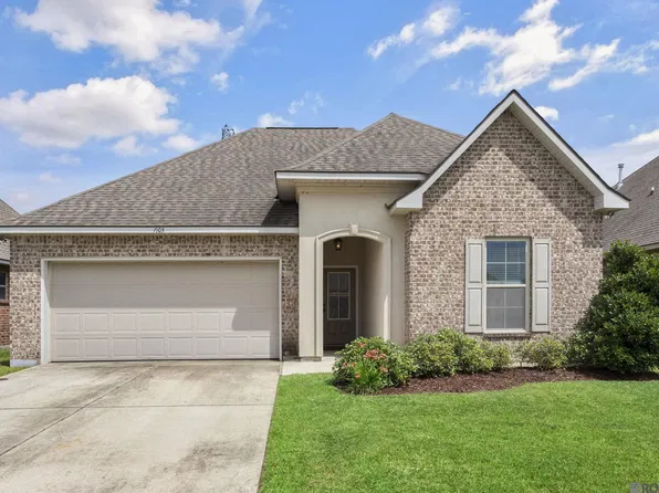 1905 Oakwood Dr, Saint Gabriel, LA 70776