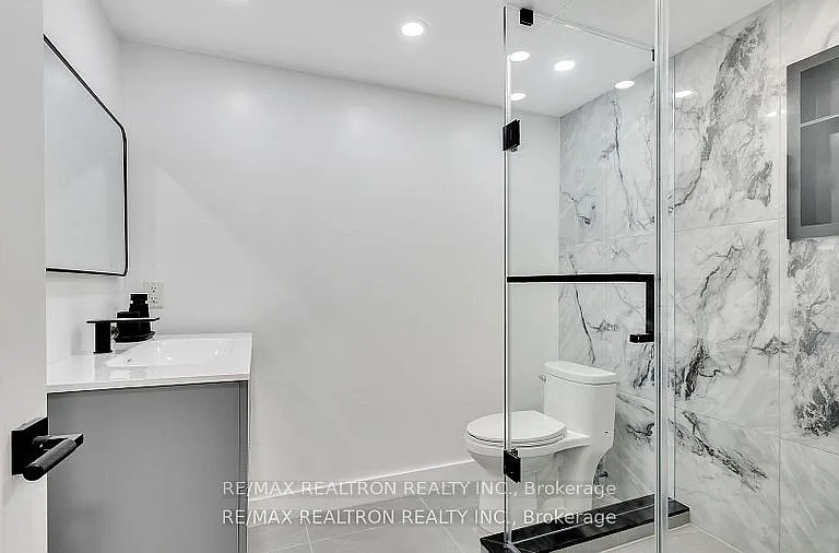 1282 Winter Ave #BASEMENT — Photo 22