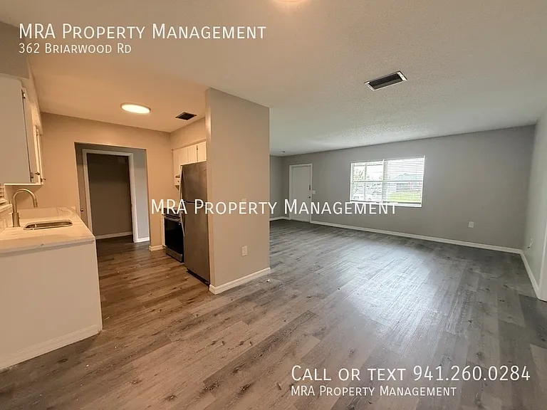 362 Briarwood Rd — Photo 4