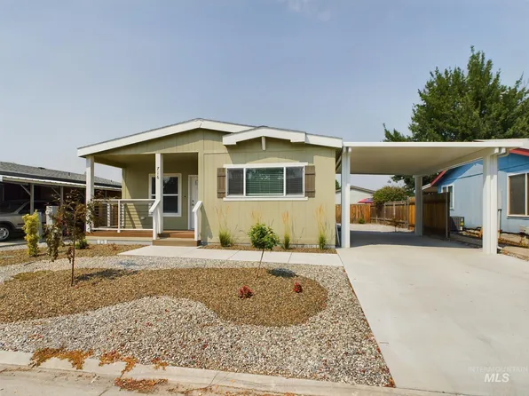 716 Liberty Ln, Emmett, ID 83617