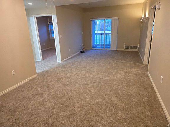 5th image of 11035 S Grapevine Cv APT 204