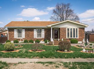3201 Tara Gale Dr, Louisville, KY