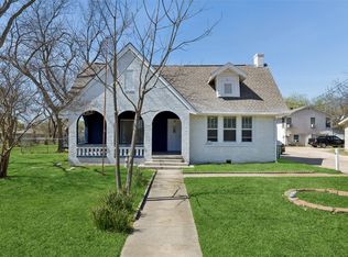 1401 Bolivar St, Denton, TX 76201