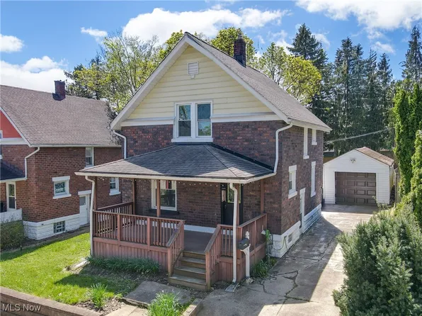 126 Grant Ave, Cuyahoga Falls, OH 44221