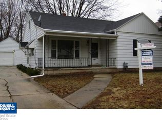 1126 S Baird St, Green Bay, WI 54301