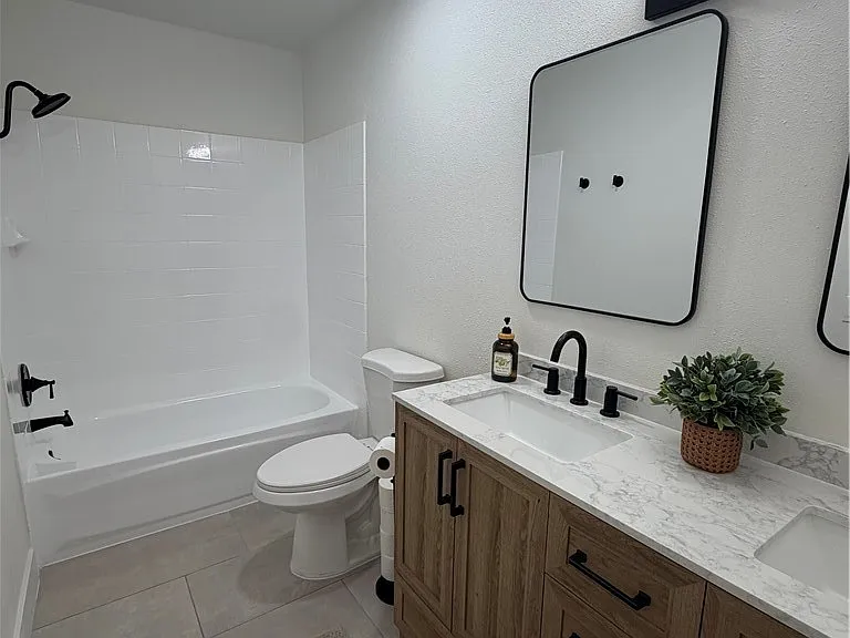 251 Asta Ct — Photo 8