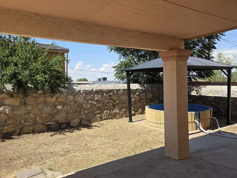 3717 NE Hubble Dr — Photo 46